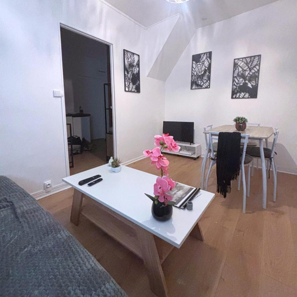 L'Echappee Belle Pour 5 Apartment แซ็ง-ก็องแต็ง ภายนอก รูปภาพ